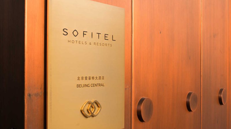 旅行社导游服务：揭秘服务标准与价格背后的真相